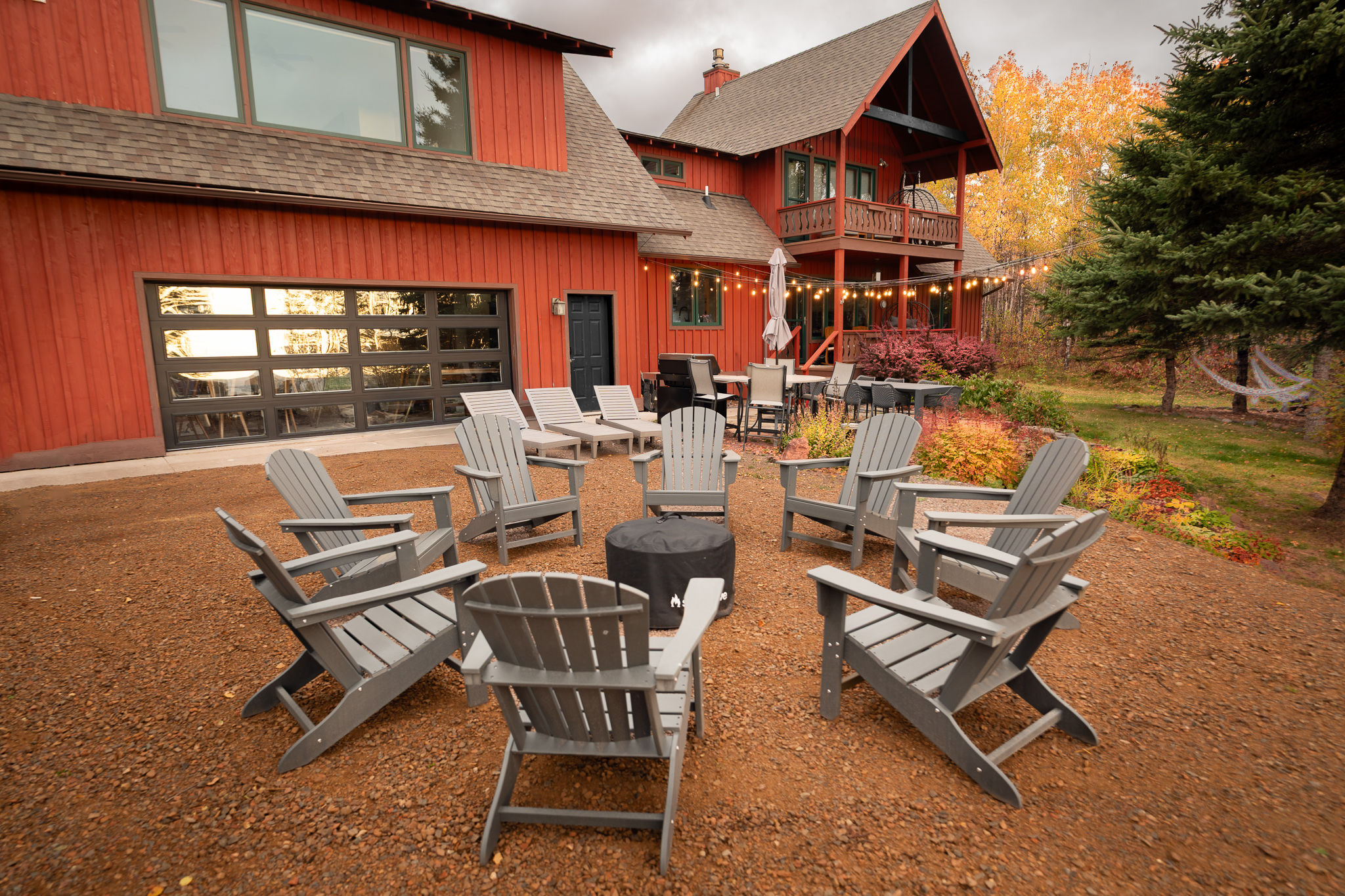 The fire pit at Overlook Hus